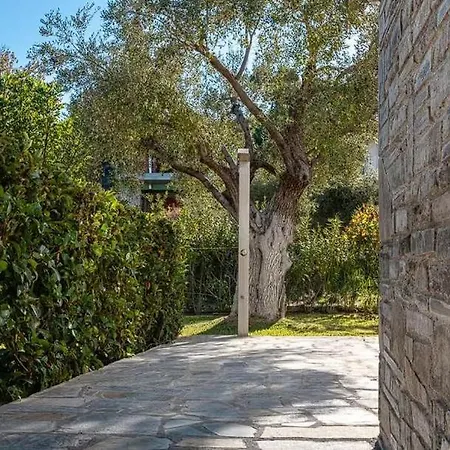 Offers An Unparalleled Blend Of Privacy And Comfort ! Gasthof *